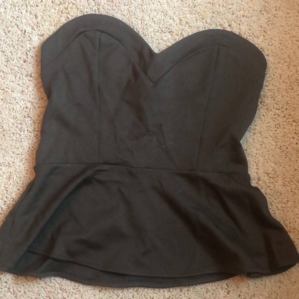 NWT Urban outfitters strapless top